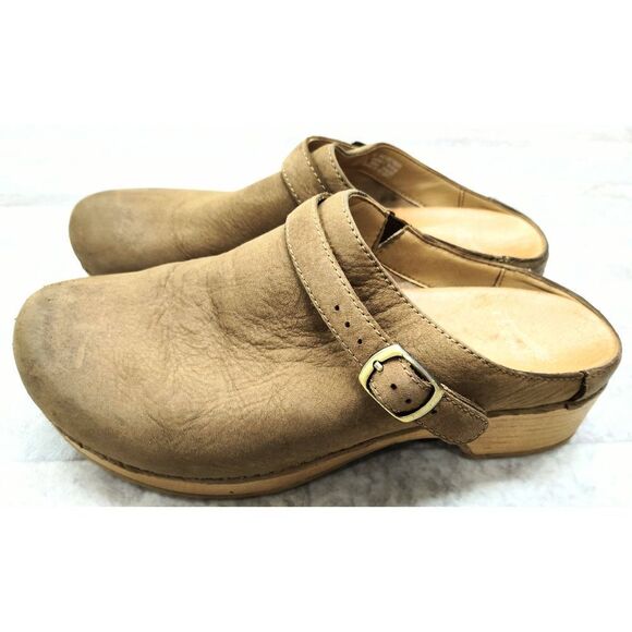 DANSKO BROWN LEATHER BUCKLED MULE SIZE 39 /US 8.5-9 PRE-LOVED - Picture 3 of 12